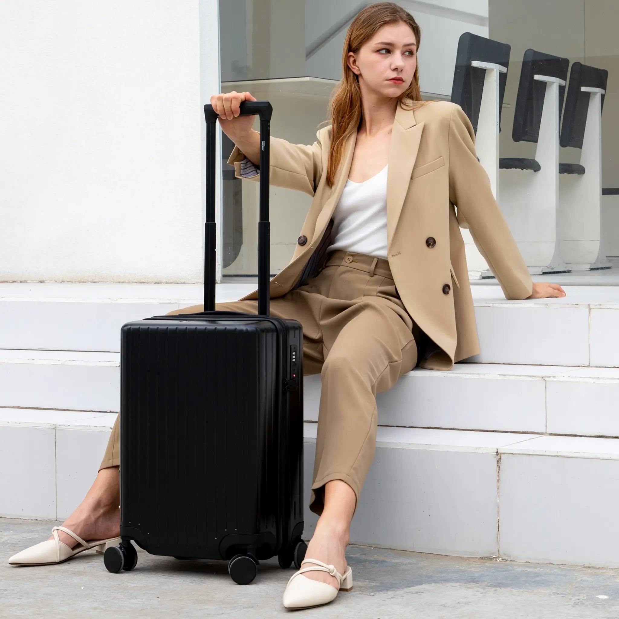 Ocean 20" Polycarbonate Carry-on Suitcase