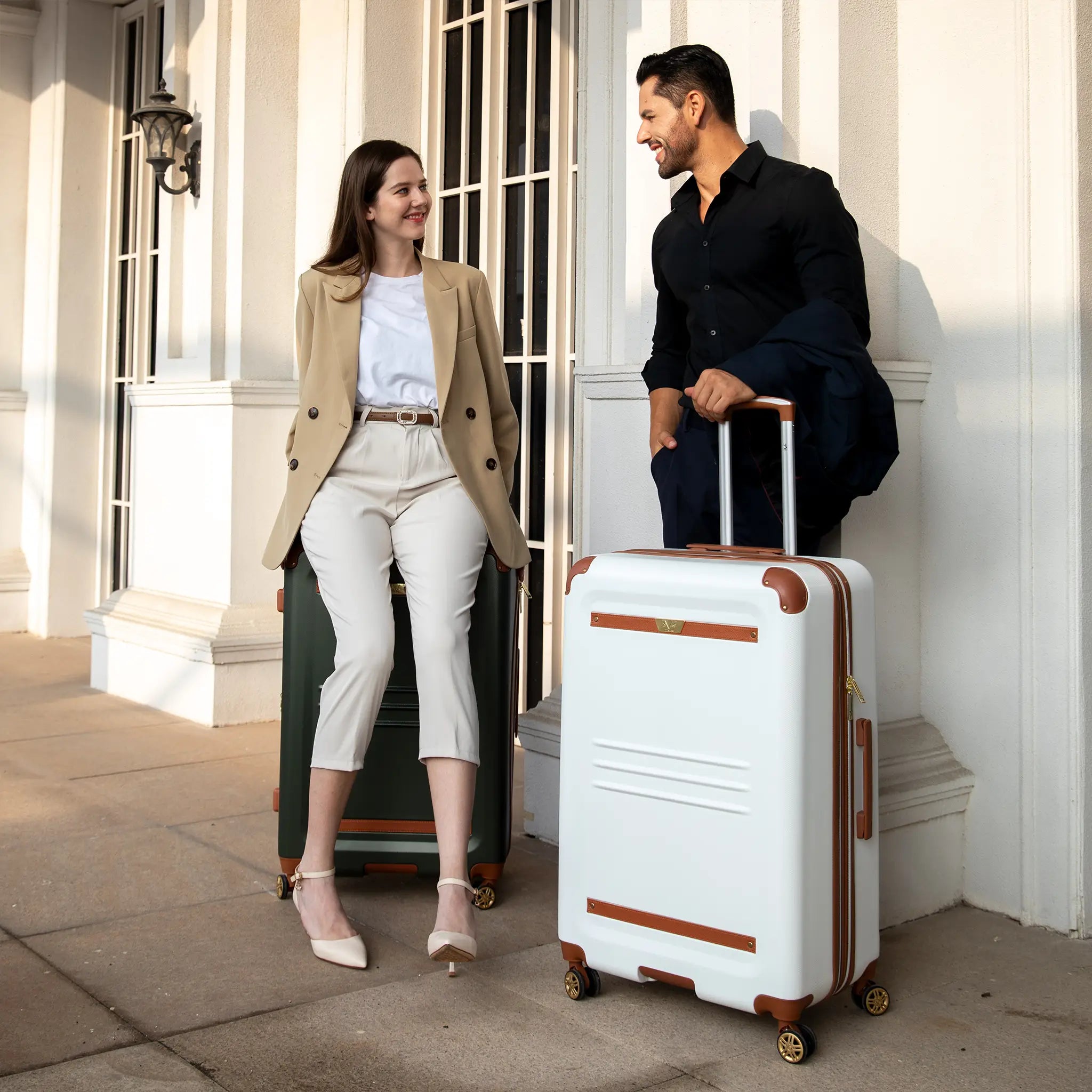 Vintage 20" Expandable Carry-on Suitcase