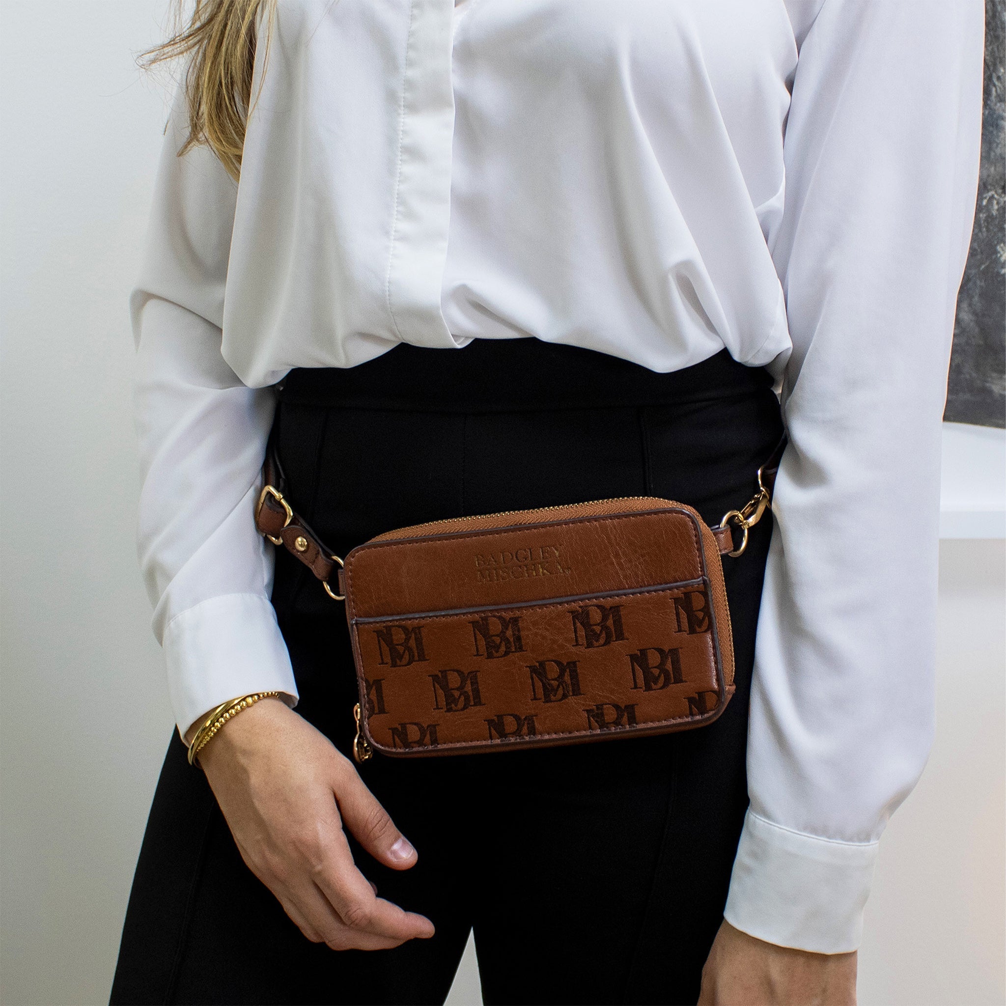 Madalyn Vegan Leather Pouch Belt Bag