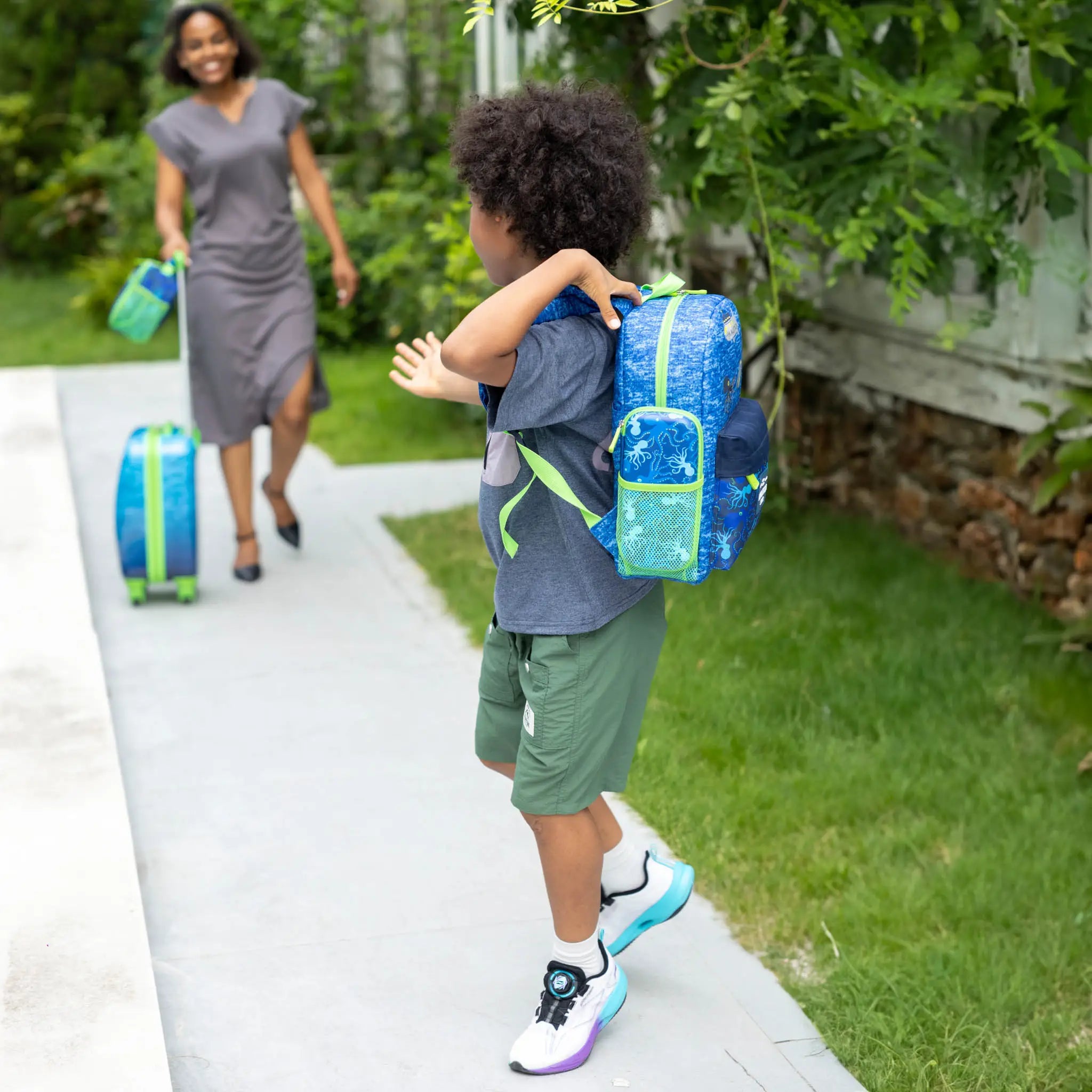 Kids Back to School 18" Carry-on Suitcase Set